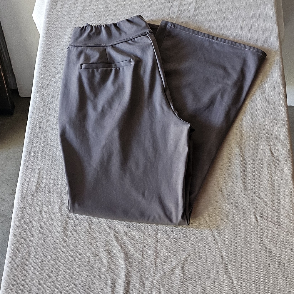 HALARA Charcoal Elastic Waist Pants - Picture 7 of 10